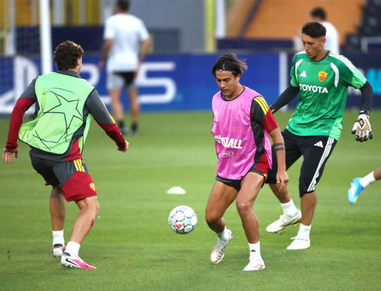 SOCCER - UEFA Champions League - AS Roma - press conference, PK, Pressekonferenz Photo by IPA ABACAPRESS.COM88327209 - September 9, 2026 Champions League: Press Conference and Roma Training Sessions in Istanbul. Pictured: Dybala (Photo by Gino Mancini) Istanbul Turkey Copyright: xIPAxSport ABACAx