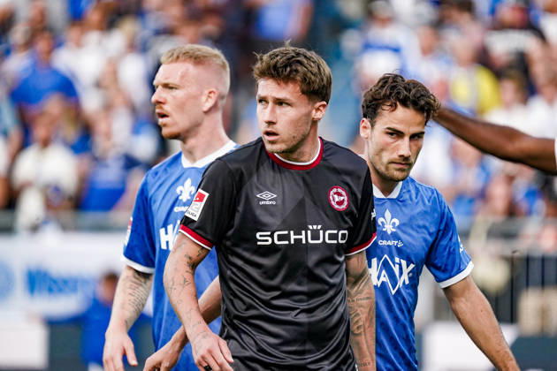 Deutschland: Fussball Saison 2026 2027 , 2. Bundesliga , 5. Spieltag , SV Darmstadt 98 vs. Arminia Bielefeld - Merck-Stadion am Böllenfalltor (Darmstadt) : Joel Grodowski (Arminia Bielefeld, 11) Mimik, Gesichtsausdruck, Emotion Darmstadt Merck-Stadion am Böllenfalltor Deutschland Germany Copyright: xBennetxLongx