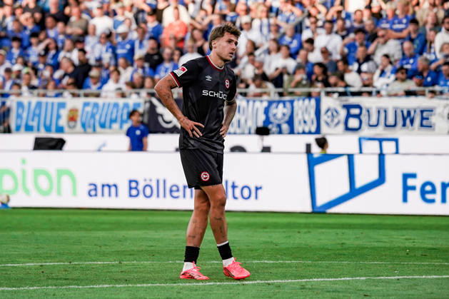 Deutschland: Fussball Saison 2026 2027 , 2. Bundesliga , 5. Spieltag , SV Darmstadt 98 vs. Arminia Bielefeld - Merck-Stadion am Böllenfalltor (Darmstadt) : Joel Grodowski (Arminia Bielefeld, 11) Darmstadt Merck-Stadion am Böllenfalltor Deutschland Germany Copyright: xBennetxLongx