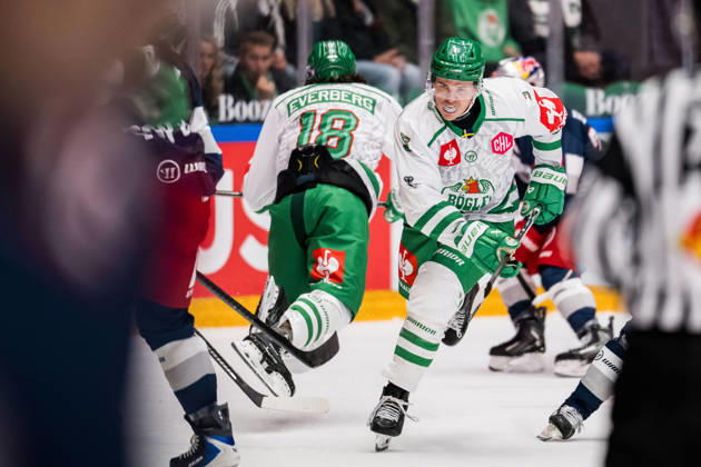 260911 Axel Kumlin of Rögle during the CHL game between Rögle and RB Salzburg on September 11, 2026 in Ängelholm. Photo: Niclas Jönsson BILDBYRAN COP 273 NO0441 ishockey Ice hockey, Eishockey chl champions hockey league rögle red bull salzburg rögle bbeng ishockey ice hockey chl champions hockey league rögle red bull salzburg rögle bbeng Copyright: NICLASxJÖNSSON BB260911NO050