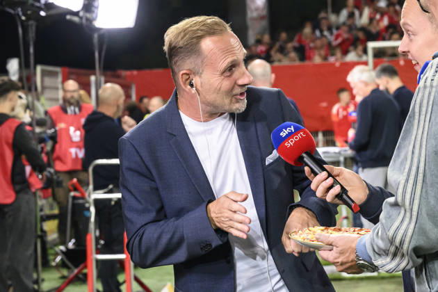 im Bild v.l.: Mauro Lustrinelli (Union Berlin, Trainer), GER, Berlin, Fussball, 1. FC Union Berlin vs FC Schalke 04, in der Alten Försterei, 11.09.2026, DFB DFL REGULATIONS PROHIBIT ANY USE OF PHOTOGRAPHS AS IMAGE SEQUENCES AND OR QUASI-VIDEO, Copyright: HMBxMedia UwexKoch