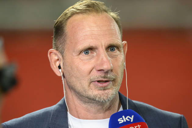 im Bild v.l.: Mauro Lustrinelli (Union Berlin, Trainer), GER, Berlin, Fussball, 1. FC Union Berlin vs FC Schalke 04, in der Alten Försterei, 11.09.2026, DFB DFL REGULATIONS PROHIBIT ANY USE OF PHOTOGRAPHS AS IMAGE SEQUENCES AND OR QUASI-VIDEO, Copyright: HMBxMedia UwexKoch