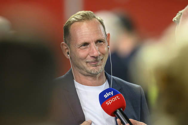 im Bild v.l.: Mauro Lustrinelli (Union Berlin, Trainer), GER, Berlin, Fussball, 1. FC Union Berlin vs FC Schalke 04, in der Alten Försterei, 11.09.2026, DFB DFL REGULATIONS PROHIBIT ANY USE OF PHOTOGRAPHS AS IMAGE SEQUENCES AND OR QUASI-VIDEO, Copyright: HMBxMedia UwexKoch