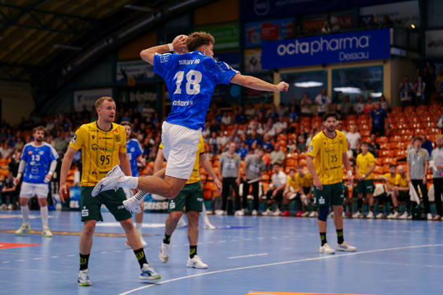 2. Handball-Bundesliga - 3. Spieltag: Dessau-Roßlauer HV 06 - VfL Eintracht Hagen David Misovych (Dessau-Roßlauer HV 06, 18) beim Sprungwurf am 11.09.2026 in der Anhalt-Arena, Dessau-Roßlau (Sachsen-Anhalt) Dessau-Roßlau Anhalt-Arena Sachsen-Anhalt Deutschland