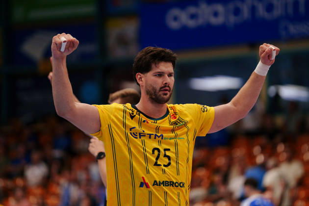 2. Handball-Bundesliga - 3. Spieltag: Dessau-Roßlauer HV 06 - VfL Eintracht Hagen Philip Jungemann (VfL Eintracht Hagen, 25) streckt die Fäuste hoch am 11.09.2026 in der Anhalt-Arena, Dessau-Roßlau (Sachsen-Anhalt) Dessau-Roßlau Anhalt-Arena Sachsen-Anhalt Deutschland