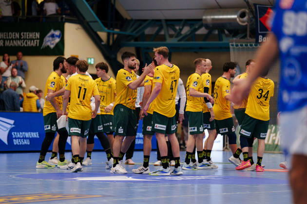 2. Handball-Bundesliga - 3. Spieltag: Dessau-Roßlauer HV 06 - VfL Eintracht Hagen Jubel nach dem Sieg der VfL Eintracht Hagen am 11.09.2026 in der Anhalt-Arena, Dessau-Roßlau (Sachsen-Anhalt) Dessau-Roßlau Anhalt-Arena Sachsen-Anhalt Deutschland