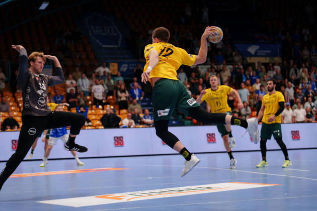 2. Handball-Bundesliga - 3. Spieltag: Dessau-Roßlauer HV 06 - VfL Eintracht Hagen Jonas Wilde (VfL Eintracht Hagen, 12) beim Sprungwurf am 11.09.2026 in der Anhalt-Arena, Dessau-Roßlau (Sachsen-Anhalt) Dessau-Roßlau Anhalt-Arena Sachsen-Anhalt Deutschland