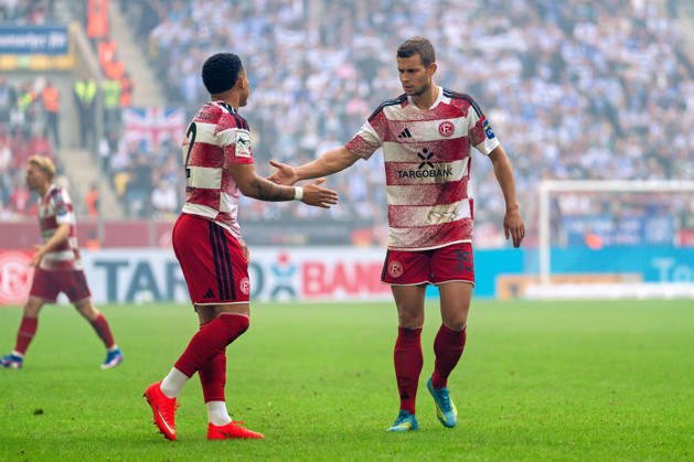 Steven van der Sloot (Fortuna Düsseldorf, 02) und Tim Oberdorf (Fortuna Düsseldorf, 15) klatschen ab Fortuna Duesseldorf vs. MSV Duisburg, Fussball, 3.Liga, 05.Spieltag, Saison 2026 27, 12.09.2026, DFL REGULATIONS PROHIBIT ANY USE OF PHOTOGRAPHS AS IMAGE SEQUENCES AND OR QUASI-VIDEO, Fortuna Duesseldorf vs. MSV Duisburg, Fussball, 3.Liga, 5.Spieltag, Saison 2026 27, 12.09.2026 Düsseldorf Copyright: xEibner-Pressefoto LukasxBaldygax EP_LBA