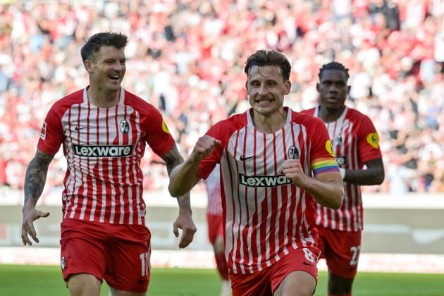 Jubel zum Tor zum 5:0 durch Maximilian Eggestein (SC Freiburg, 08) mit Lukas Kuebler (SC Freiburg, 17) GER, SC Freiburg vs Bor. Moenchengladbach, Fussball, Bundesliga, 3. Spieltag, Saison 2026 2027, 12.09.2026 DFL DFB REGULATIONS PROHIBIT ANY USE OF PHOTOGRAPHS AS IMAGE SEQUENCES AND OR QUASI-VIDEO GER, SC Freiburg vs Bor. Moenchengladbach, Fussball, Bundesliga, 3. Spieltag, Saison 2026 2027, 12.09.2026 Freiburg Copyright: xEibner-Pressefotox EP_THS