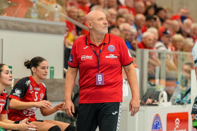 Herbert Mueller (Thueringer HC, Trainer) GER, Thueringer HC gegen FRISCH AUF Göppingen, Handball, Alsco Handball Bundesliga Frauen, Saison 2026 2027, 3. Spieltag, Samstag, 18.00 Uhr, 12.09.2026 GER, Thueringer HC gegen FRISCH AUF Göppingen, Handball, Alsco Handball Bundesliga Frauen, Saison 2026 2027, 3. Spieltag, Samstag, 18.00 Uhr, 12.09.2026 Bad Langensalza Copyright: xMartinxHerbstx
