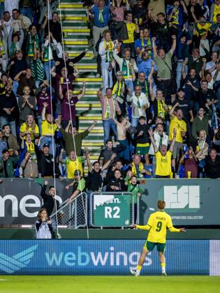SITTARD - Anthony Descotte of Fortuna Sittard celebrates scoring the 1-1 during the Dutch Eredivisie match between Fortuna Sittard and Ajax at the Fortuna Sittard stadium on September 12, 2026, in Sittard, the Netherlands. MORITZ MUELLER ANP Eredivisie 2026 27 xVIxANPxSportx xxANPxIVx 568356512 originalFilename: 568356512