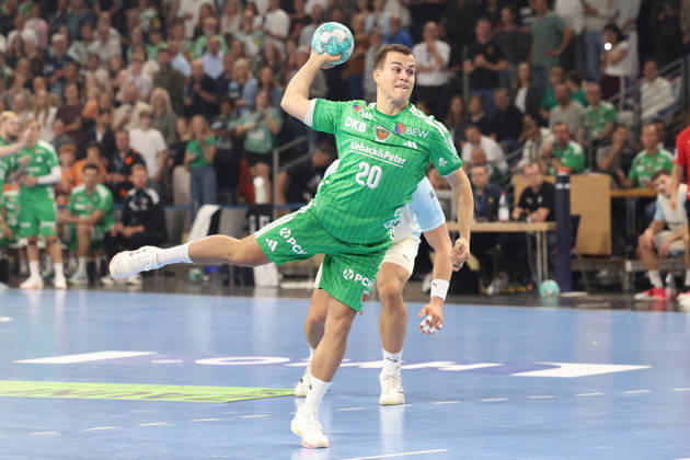 13.09.2026, xBHAx, Handball, Opel HBL, Saison 2026 2027, 1.HBL, Füchse Berlin - VfL Gummersbach, Max-Schmeling-Halle:Tim Freihöfer (Füchse Berlin 20) beim 7 Meter Berlin Deutschkand