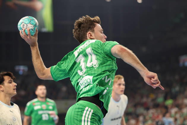 13.09.2026, xBHAx, Handball, Opel HBL, Saison 2026 2027, 1.HBL, Füchse Berlin - VfL Gummersbach, Max-Schmeling-Halle: Hakun West av Teigum (Füchse Berlin 34) im Angriff Berlin Deutschkand