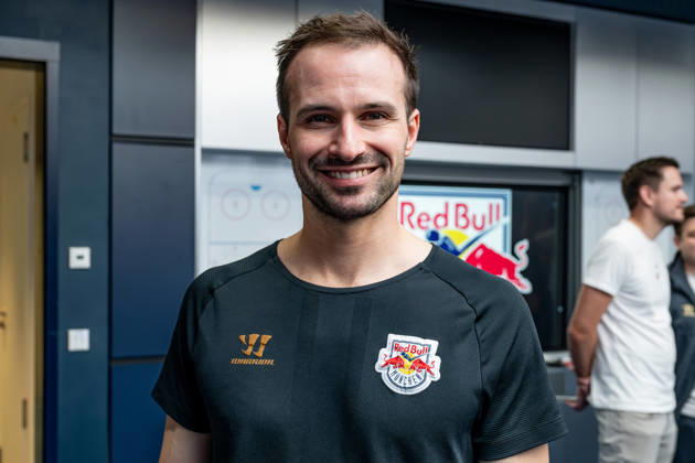 Mathias Niederberger (Torwart, EHC Red Bull Muenchen, 35) GER, EHC Red Bull Muenchen, Eishockey, DEL, Open Locker Room, 14.09.2026. Foto: HMB Media Heike Feiner Copyright: HMBxMedia HeikexFeiner