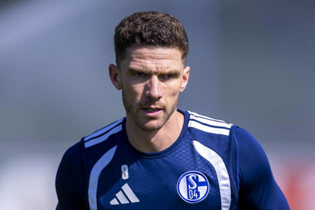15.09.2026, Fussball, Training des FC Schalke 04. Robin Gosens (FC Schalke 04). Gelsenkirchen Trainingsgelände FC Schalke 04 NRW Deutschland xRHR-FOTO YYx Copyright: RHR-FOTOx RHR-FOTO YY
