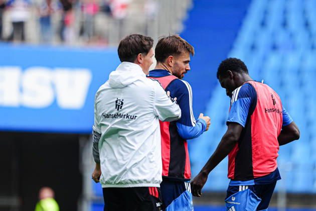 Merlin Polzin (Hamburger SV, Trainer), Mario Vuskovic (Hamburger SV, 44) GER, Training Hamburger SV, Fussball, 1. Bundesliga, Saison 2026 2027, 15.09.2026 GER, Training Hamburger SV, Fussball, 1. Bundesliga, Saison 2026 2027, 15.09.2026 Hamburg Copyright: xEibner-Pressefoto MarcelxvonxFehrnx EP_MFN