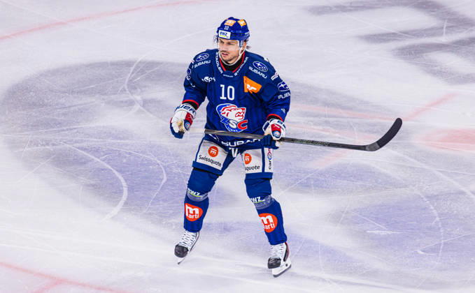Ice hockey, Eishockey National League Regular Season - ZSC Lions vs. SC Ber Zurich, Switzerland, 15th Sep 2026: 10 Sven Andrighetto, forward ZSC Lions. Copyright: xAndreasxHaasx