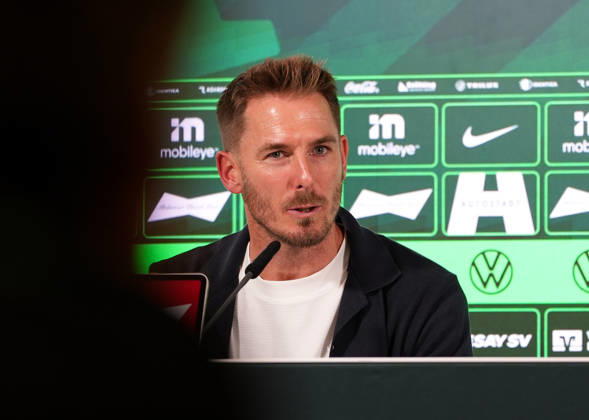 Tobias Strobl (VfL Wolfsburg, Cheftrainer) participates in a post-match press conference, PK, Pressekonferenz GER, VfL Wolfsburg vs SV Darmstadt 98, 2. Bundesliga, 6. Spieltag, Saison 2026-27, Volkswagen Arena, Wolfsburg, 18.09.2026 DFL REGULATIONS PROHIBIT ANY USE OF PHOTOGRAPHS AS IMAGE SEQUENCES AND OR QUASI-VIDEO VfL Wolfsburg vs SV Darmstadt 98, 2. Bundesliga, 6. Spieltag, Saison 2026-27, 18.09.2026 Wolfsburg Copyright: xEibner-Pressefoto ScottxColemanx EP_SCN