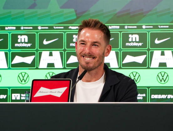 Tobias Strobl (VfL Wolfsburg, Cheftrainer) participates in a post-match press conference, PK, Pressekonferenz GER, VfL Wolfsburg vs SV Darmstadt 98, 2. Bundesliga, 6. Spieltag, Saison 2026-27, Volkswagen Arena, Wolfsburg, 18.09.2026 DFL REGULATIONS PROHIBIT ANY USE OF PHOTOGRAPHS AS IMAGE SEQUENCES AND OR QUASI-VIDEO VfL Wolfsburg vs SV Darmstadt 98, 2. Bundesliga, 6. Spieltag, Saison 2026-27, 18.09.2026 Wolfsburg Copyright: xEibner-Pressefoto ScottxColemanx EP_SCN