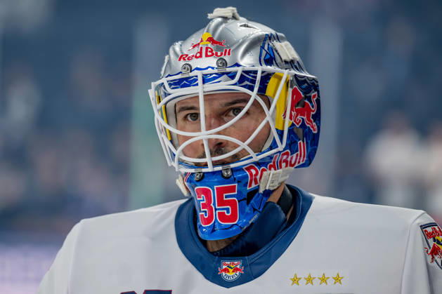 Mathias Niederberger (Torwart, EHC Red Bull Muenchen, 35) Portrait Portraet GER, EHC Red Bull Muenchen vs. Adler Mannheim, Eishockey, DEL, Saison 2026 2027, 1. Spieltag, 18.09.2026. Foto: HMB Media Heike Feiner Copyright: HMBxMedia HeikexFeiner