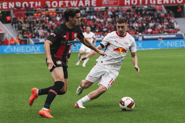 20.09.2026, xjmrgnx, Fussball 1.Bundesliga, Bayer 04 Leverkusen - RB Leipzig v.l. Zweikampf zwischen Miguel Gutierrez (3, Leverkusen) und Brajan Gruda (10, Leipzig) (DFL DFB REGULATIONS PROHIBIT ANY USE OF PHOTOGRAPHS as IMAGE SEQUENCES and or QUASI-VIDEO) Leverkusen
