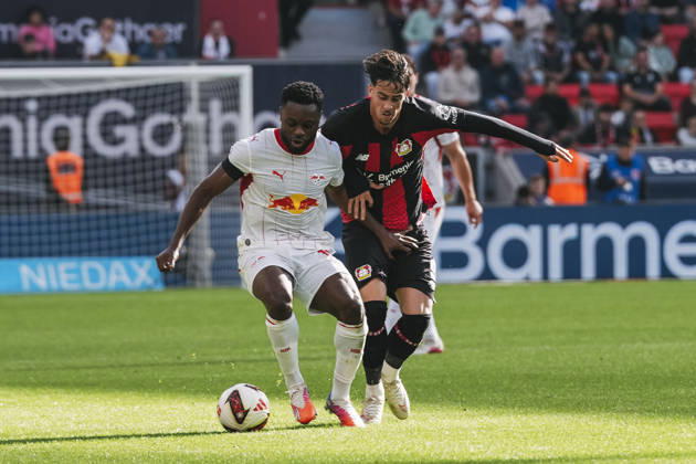 20.09.2026, xjmrgnx, Fussball 1.Bundesliga, Bayer 04 Leverkusen - RB Leipzig v.l. Zweikampf zwischen Ridle Baku (17, Leipzig) und Afonso Moreira (9, Leverkusen) (DFL DFB REGULATIONS PROHIBIT ANY USE OF PHOTOGRAPHS as IMAGE SEQUENCES and or QUASI-VIDEO) Leverkusen