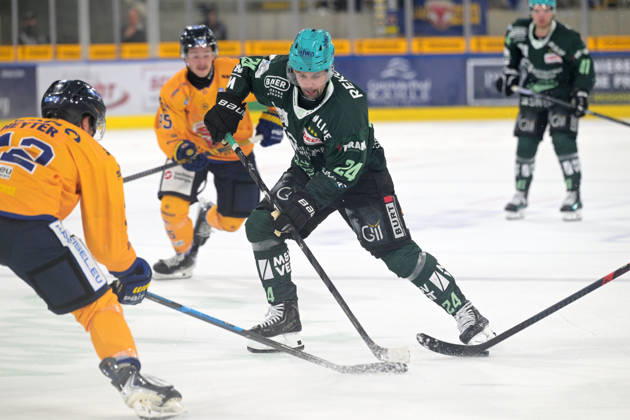 Cole Fonstad (Bietigheim Steelers, 24) am Puck Bietigheim Steelers vs. Lausitzer Fuechse, Eishockey, DEL 2, Saison 2026 2027, 20.09.2026 Bietigheim Steelers vs. Lausitzer Fuechse, Eishockey, DEL 2, Saison 2026 2027, 20.09.2026 Bietigheim Copyright: xEibner-Pressefotox EP_TBR