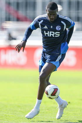 23.09.2026, Fussball, Training des FC Schalke 04. Bryan Lasme (FC Schalke 04) Gelsenkirchen Trainingsgelände FC Schalke 04 NRW Deutschland xRHR-FOTO YYx Copyright: RHR-FOTOx RHR-FOTO YY