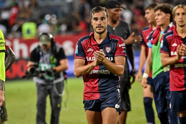 IPA88905167 - Harry Winks of Cagliari Calcio during the Cagliari Calcio vs. US Lecce Italian Serie A soccer match in Cagliari, Italy, on September 7, 2026  Copyright: xLuigixCanu IPAxSportx xx IPA88905167