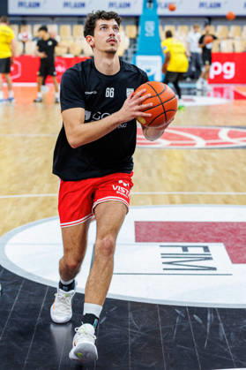 Yuval Hochstadter (BMA365 Bamberg Baskets, 66), Einzelbild, Einzelfoto, Portrait, Portraet, Aufwaermen, warm up, vor Spielbeginn, BMA365 Bamberg Baskets vs. MHP RIESEN Ludwigsburg, Basketball, easyCredit BBL, 3. Spieltag, 26.09.2026 BMA365 Bamberg Baskets vs. MHP RIESEN Ludwigsburg, Basketball, easyCredit BBL, 3. Spieltag, 26.09.2026 Bamberg Copyright: xEibner-Pressefoto G.xSantemizx EP_EER