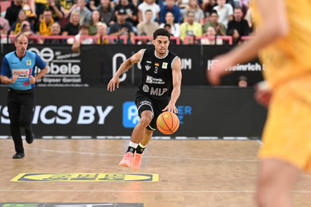 Kevin McClain (MLP Academics Heidelberg, 03) GER, Tigers Tuebingen vs. MLP Academics Heidelberg, Basketball, ProA, 1. Spieltag, Spielzeit 2026 2027, 26.09.2026 GER, Tigers Tuebingen vs. MLP Academics Heidelberg, Basketball, ProA, 1. Spieltag, Spielzeit 2026 2027, 26.09.2026 Tigers Tuebingen Copyright: xEibner-Pressefoto NicolasxWoernx EP_NWN