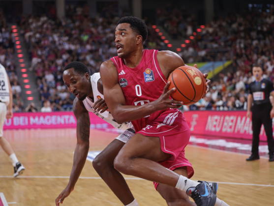 Marcus Foster Telekom Baskets Bonn vs. SYNTAINICS MBC 3.Spieltag - Saison 2026 27
