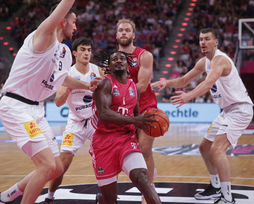John-Michael Wright Telekom Baskets Bonn vs. SYNTAINICS MBC 3.Spieltag - Saison 2026 27