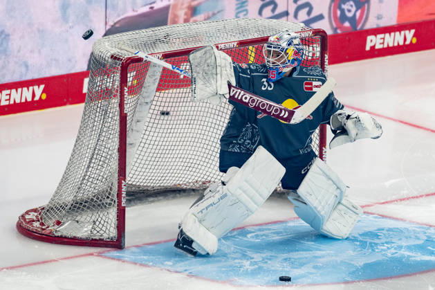 Mathias Niederberger (Torwart, EHC Red Bull Muenchen, 35) beim Warmup GER, EHC Red Bull Muenchen vs. Loewen Frankfurt Eishockey, DEL, Saison 2026 2027, 4. Spieltag, 27.09.2026. Foto: HMB Media Franz Feiner Copyright: HMBxMedia FranzxFeiner