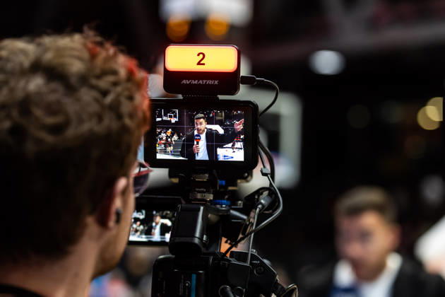 27.09.2026, GER, BBL, easyCredit Basketball Bundesliga, Chemnitz, Niners Chemnitz - Phoenix Hagen Patrick Fritzsche, DYN Kommentator Chemnitz Messe Chemnitz Sachsen Deutschland