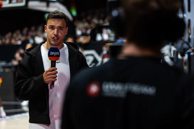 27.09.2026, GER, BBL, easyCredit Basketball Bundesliga, Chemnitz, Niners Chemnitz - Phoenix Hagen Patrick Fritzsche, DYN Kommentator Chemnitz Messe Chemnitz Sachsen Deutschland
