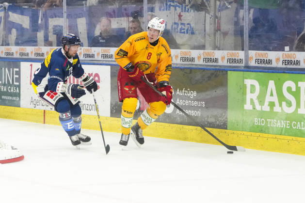 01 10 2026, Quinto, Gottardo Arena, NL: HC Ambrì-Piotta v SCL Tigers: 8 Saku Maenalanen (Tigers) in action Quinto Gottardo Arena Ticino Switzerland Copyright: xJustPictures.ch JarixPestelaccix jp-en-JaPe-JP6_JAr_NL_HCAP_SCL_01Ott2026_000035