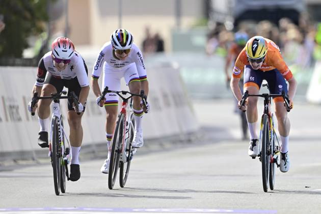 UEC 2026 Road European Championships Ljubljana 02 10 2026 SENCUR, SLOVENIA - OCTOBER 02 : Winter Mara (SUI) wins the sprint, second place for Vinke Nienke (NED), third place for Chladonova Viktoria (SVK) during the Women U23 cycling road race at the 2026 UEC Road European Championships. An UCI Continental Championships cycling race of 88,4 km with start and finsih in Sencur on October 2, 2026 in Sencur, Slovenia, 02 10 2026 Sencur Slovenia Copyright: xJanxDexMeuleneirx