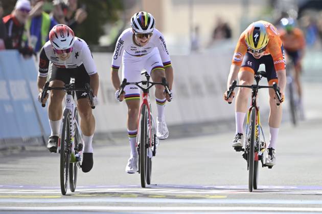 UEC 2026 Road European Championships Ljubljana 02 10 2026 SENCUR, SLOVENIA - OCTOBER 02 : Winter Mara (SUI) wins the sprint, second place for Vinke Nienke (NED), third place for Chladonova Viktoria (SVK) during the Women U23 cycling road race at the 2026 UEC Road European Championships. An UCI Continental Championships cycling race of 88,4 km with start and finsih in Sencur on October 2, 2026 in Sencur, Slovenia, 02 10 2026 Sencur Slovenia Copyright: xJanxDexMeuleneirx