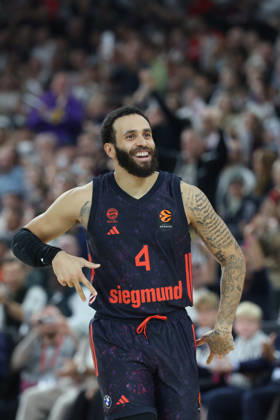 Duane Washington Jr. (FC Bayern Basketball, 04) bejubelt einen Treffer, Jubel, Emotionen, GER, FC Bayern Basketball vs. Partizan Mozzart Bet Belgrad, Basketball, Euroleague, 3. Spieltag, Saison 2026 2027, 02.10.2026, GER, FC Bayern Basketball vs. Partizan Mozzart Bet Belgrad, Basketball, Euroleague, 3. Spieltag, Saison 2026 2027, 02.10.2026 Muenchen Copyright: xEibner-Pressefoto JennixMaulx EP_JML