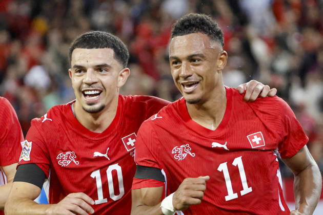 Torjubel Schweiz beim 2:1 durch Dan Ndoye (Schweiz, 11), Freude, Begeisterung, positive Emotionen, Torerfolg, mit Zeki Amdouni (Schweiz, 10) , Schweiz, UEFA , Nations League, Matchday 3, Schweiz vs. Slowenien, 03.10.2026, Luzern Swissporarena Schweiz Copyright: xGrantxHubbsx