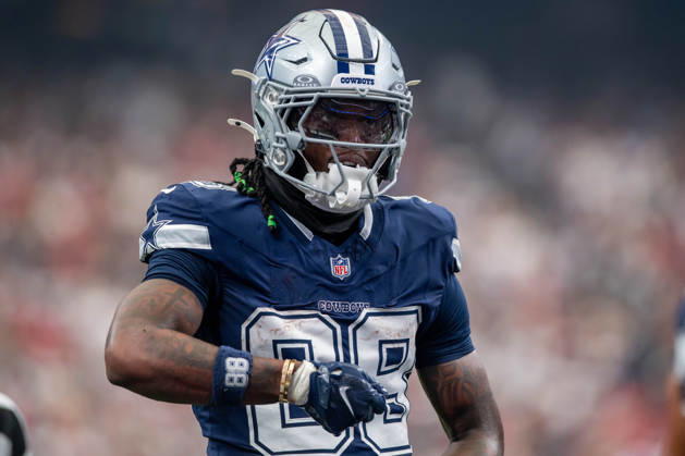 October 4, 2026: Dallas Cowboys wide receiver Ceedee Lamb (88) celebrates a first down during a game between the Dallas Cowboys and the Houston Texans in Houston, TX. .. CSM - ZUMAc04_ 20261004_zma_c04_137 Copyright: xTraskxSmithx