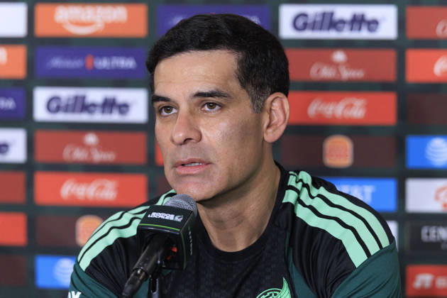 October 5, 2026, Los Angeles, California, USA: Head coach, Rafael Marquez of Mexico during a press conference, PK, Pressekonferenz on Monday, October 5, 2026 at BMO Stadium in Los Angeles, California in preparation for an International Friendly, Länderspiel, Nationalmannschaft match against Chile on Tuesday October 6, 2026 at the Los Angeles Memorial Coliseum. ARIANA RUIZ PI Mexico Press Conference - ZUMAp124 20261005_zaa_p124_001 Copyright: xArianaxRuizx