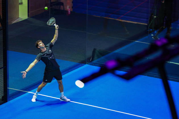 DÜSSELDORF, GERMANY - 6 OCTOBER 2026: Image shows a feature of Flavio Abbate (ITA) during warmup during CUPRA Germany Premier Padel P2 2026 Day 3 at CASTELLO Düsseldorf on 6 10 2026 in Düsseldorf, Germany. Germany Copyright: xFröhlichxPascalx