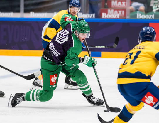 261006 Lubos Horky of Rögle during the CHL game between Rögle and Davos on October 6, 2026 in Ängelholm. Photo: Niclas Jönsson BILDBYRAN COP 273 NO0449 ishockey Ice hockey, Eishockey chl champions hockey league rögle davos rögle bbeng ishockey ice hockey chl champions hockey league rögle davos rögle bbeng Copyright: NICLASxJÖNSSON BB261006NO015