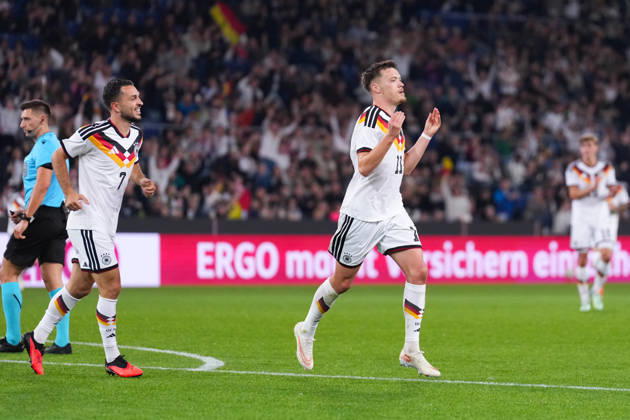 06.10.2026, xydrx, Herren, Fußball, Länderspiel, U21, U 21 EM-Qualifikation, Deutchland - Georgien, Saison 2026 2027, Schüco Arena: Torjubel nach dem Tor zum 2:0 für Deutschland durch Torschütze Dzenan Pejcinovic (GER, 11) zusammen mit Arijon Ibrahimovic (GER, 7) DFB regulations prohibit any use of photographs as image sequences and or quasi-video. Copyright: HMBxMedia YannisxDreimann