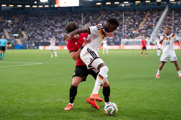 06.10.2026, GER, Deutschland U21, U 21 vs Georgien U21 Zweikampf zwischen Noel Aseko (Deutschland U21, 8) und Dato Bukia (Georgien U21, 3) Bielefeld SchücoArena Bielefeld Deutschland Copyright: xnordphotoxGmbHx xChristianxSchulzex