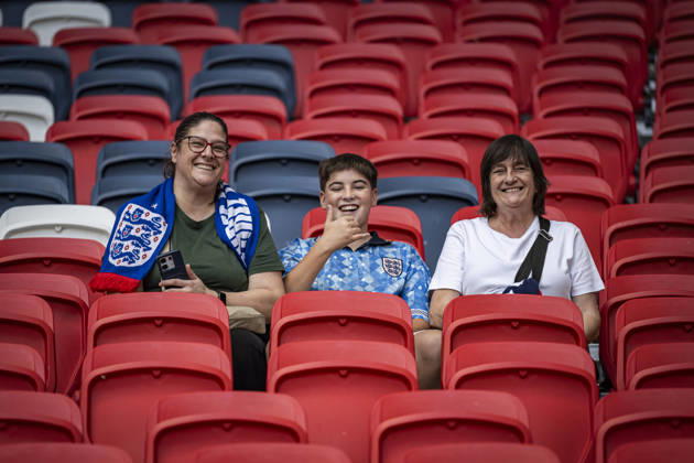 RECORD DATE NOT STATED 6th October 2026; Wembley Stadium, London, England; UEFA Nations League Football, England versus Czech Republic; England fans wait for the players to arrive GodfreyxPitt