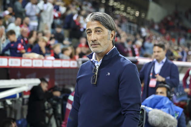 Murat Yakin (Schweiz, Trainer) vor Spielbeginn , Schweiz, UEFA , Nations League, Matchday 4, Schweiz vs. Nordmazedonien, 06.10.2026, Luzern Swissporarena Schweiz Copyright: xGrantxHubbsx