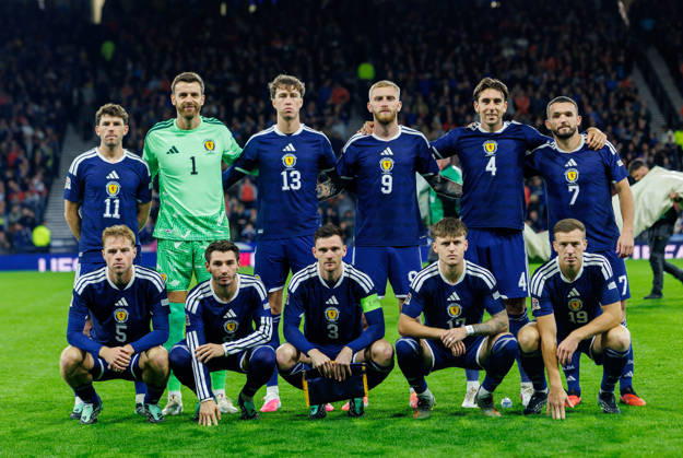 06.10.2026 Scotland v Slovenia, UEFA Nations League, League B Group 1 : SCOTLAND TEAM.BACK ROW (L-R) Ryan Christie, Angus Gunn, Jack Hendry, Oli McBurnie, Luis Binks, John McGinn. FRONT ROW (L-R) Stephen Welsh, Billy Gilmour, Andy Robertson, Ben Gannon-Doak, Lewis Ferguson Copyright: xKennyxRamsay.Scotlandx NINTCHDBPICT001113833101